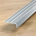 Sous-profilé en aluminium Incizo pour escaliers - 19/21/22 (au choix) x 71 x 2150 mm