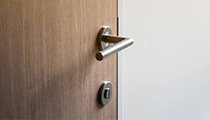 Accessoires pour portes